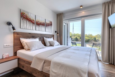 Poreč okolica | Moderna vila s bazenom i krovnom terasom | 168 m² | Novogradnja 2023 36