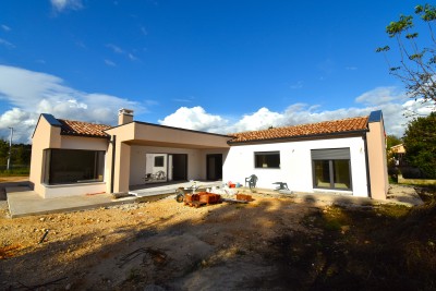 Una perfetta casa familiare alla periferia di Albona - nella fase di costruzione 6