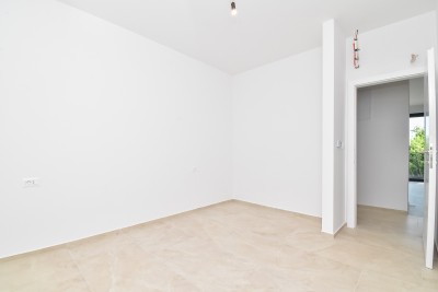 Appartamento con terrazza panoramica e jacuzzi a 2 km dal mare 8