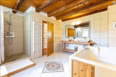 Poreč okolica – šarmantna kamena kuća s bazenom 18