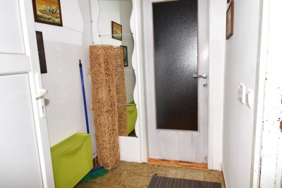 Apartma v prvem nadstropju z dvema spalnicama, 200m od morja 17