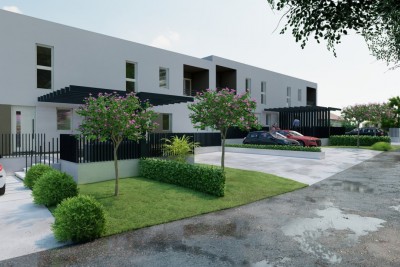 Kuća u nizu na odličnoj lokaciji s dvorištem i pogledom na more 7