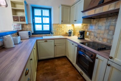 Istarska vila s pogledom na more i velikom okućnicom 6