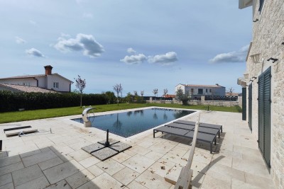 A beautiful villa in the vicinity of Poreč with a sea view 4