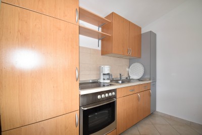 Poreč nei dintorni – ampia casa con 3 appartamenti, grande giardino e potenziale per piscina 42