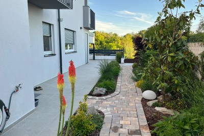 Poreč okolica | Moderna vila s bazenom i krovnom terasom | 168 m² | Novogradnja 2023 9