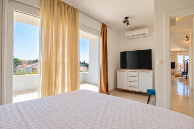Novigrad – Penthouse s krovnom terasom i pogledom na more 14