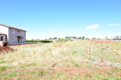 Attractive building plot with sea view 13