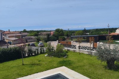 Eine wunderschöne Villa in der Nähe von Poreč mit Meerblick 38