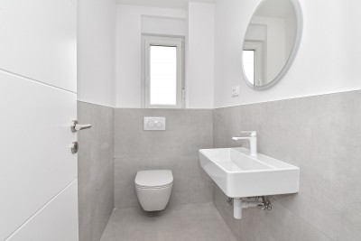 Appartamento con ampio giardino vicino al mare 14