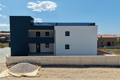 Novigrad, neue Wohnung mit Dachterrasse und Meerblick 14