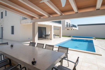 Umag Savudrija, modern villa with pool 25