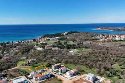 Poreč-Luksuzna vila s pogledom na more500 m od plaže, wellness i rooftop jacuzzi 4
