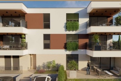 GELEGENHEIT!!! Ermäßigte neue Wohnung mit Terrasse in Strandnähe - in Gebäude