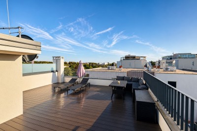 Novigrad – Modern End-Terrace House with Rooftop Terrace and Garden, 500 m from the Sea 11