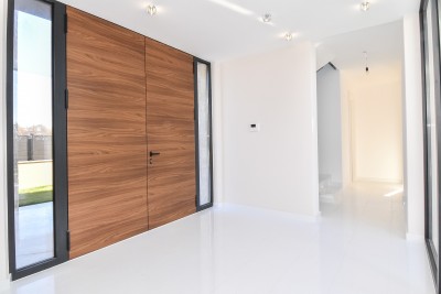 Ekskluzivna vila u istarskom stilu s bazenom i privatnošću 15