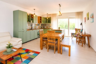 Poreč Area – Apartment with Rooftop Terrace and Sea View 3