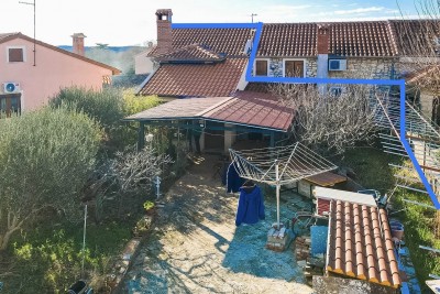 Una bella casa in pietra completamente ristrutturata in un tranquillo villaggio istriano con un ampio cortile 12