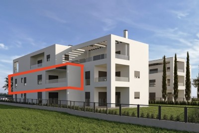 Moderno apartma s teraso in 3 spalnicami na mirni lokaciji v bližini morja