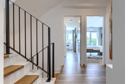 Poreč okolica | Moderna vila s bazenom i krovnom terasom | 168 m² | Novogradnja 2023 33
