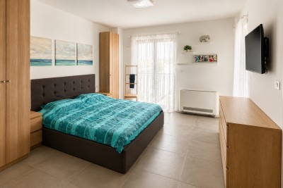 Novigrad – Modern End-Terrace House with Rooftop Terrace and Garden, 500 m from the Sea 7