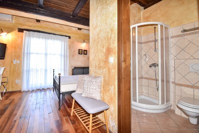 Autentica villa in pietra istriana con vista panoramica 32