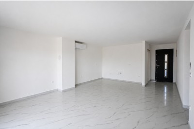 Novigrad, neue Wohnung mit Dachterrasse und Meerblick 5