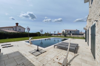 A beautiful stone villa with a swimming pool 7
