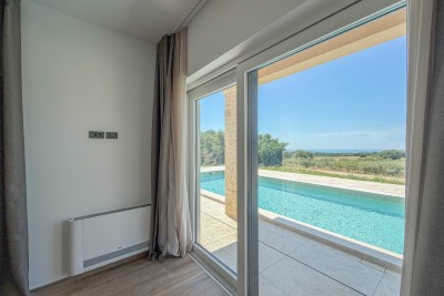 Poreč okolica - Vila s 5 spavaćih soba, bazenom, pogled more 14