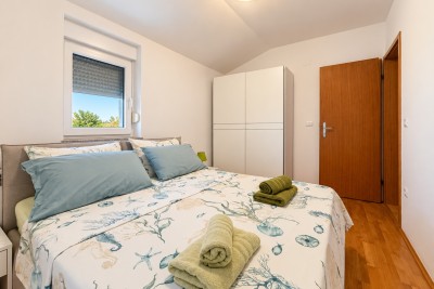 Novigrad – stan s velikom terasom, 500 m od mora 9