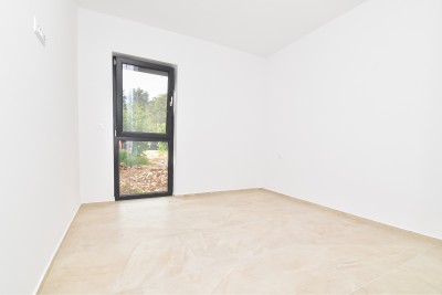 Appartamento con terrazza panoramica e jacuzzi a 2 km dal mare 7