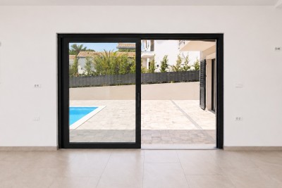 Mediterranean Stone Villa with Panoramic Views and Spacious Yard 12