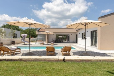 Labin – Moderna vila s bazenom, 8 km od Rapca 10