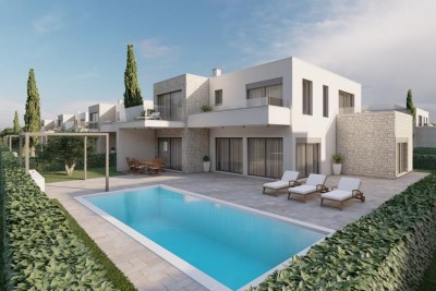 Moderna villa di lusso con piscina vicino al mare in posizione tranquilla - nella fase di costruzione