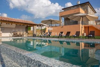 Istria, Buie - Casa in pietra con piscina e vista superba