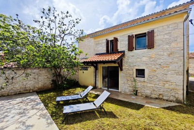 OPPORTUNITY!!! Intimate Istrian property with swimming pool and 2 residential units 12
