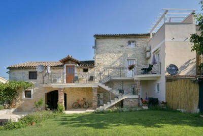 Istrian stone house with sea view and 4 luxury apartments 3
