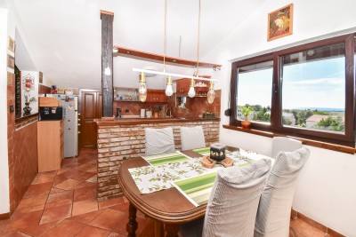 Appartamento spazioso con vista panoramica sul mare 5