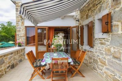 Spacious villa with pool in the center of Istria 10