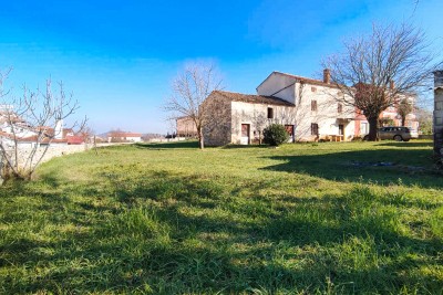 Istrian property with a lot of potential within easy reach of beautiful Rovinj 6