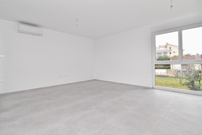 Nuova costruzione con ascensore – Appartamento moderno al primo piano vicino al mare 4