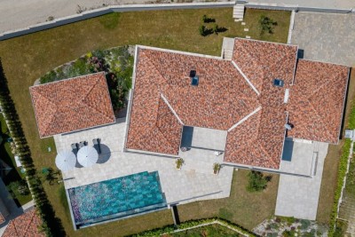 Poreč okolica, vila s grijanim bazenom i panoramskim pogledom 40