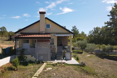 Detached house near the city center 1