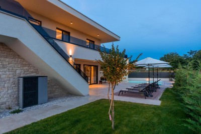 Modern villa with pool and sea view 43