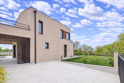 Moderne Villa mit Pool, Sauna und gepflegtem Garten – ruhige Lage nahe Poreč 5