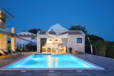 Magnificent designer villa 4