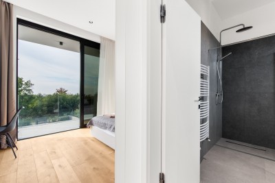 Villa di lusso esclusiva con piscina e comfort di alto livello 26