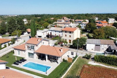 A new comfortable villa with a pool, fully equipped, not far from Rovinj 15