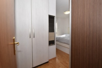 Poreč okolica – Stan 47 m² s parkirnim mjestom, mogućnost 2 spavaće sobe 10