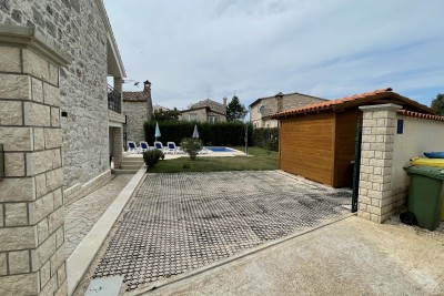 Attractive traditional style house not far from Poreč 43